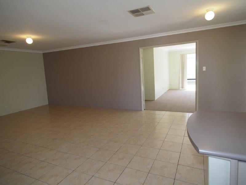 16 Hartwell Way, Secret Harbour WA 6173