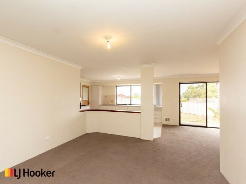 16 Catalpa Crescent, South Lake WA 6164