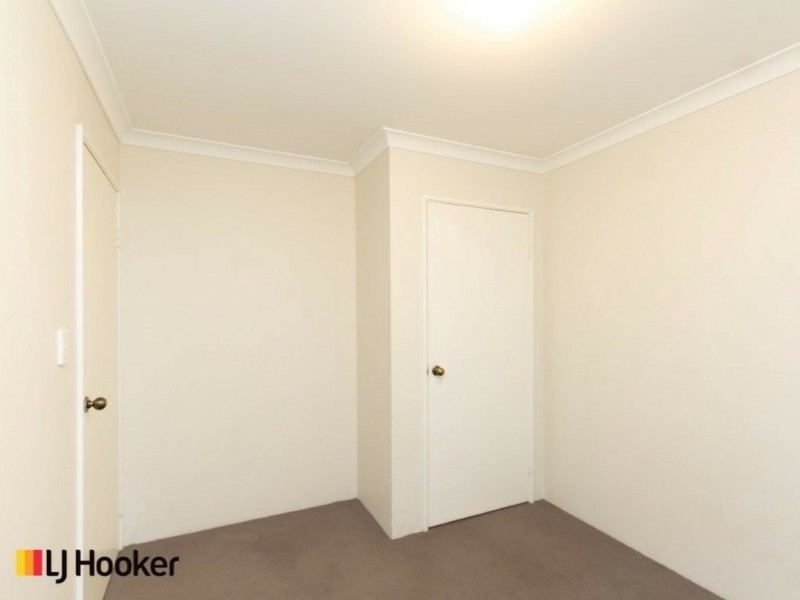 16 Catalpa Crescent, South Lake WA 6164