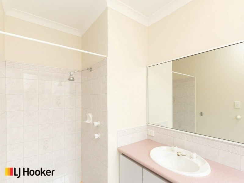 16 Catalpa Crescent, South Lake WA 6164