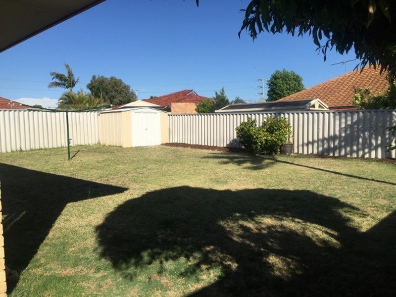 9 Bushlark Rise, Canning Vale WA 6155