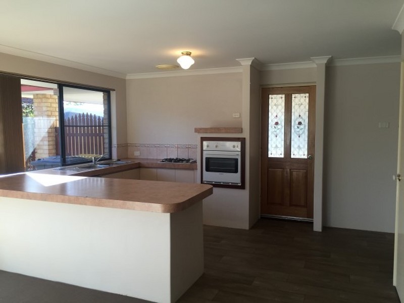 9 Bushlark Rise, Canning Vale WA 6155