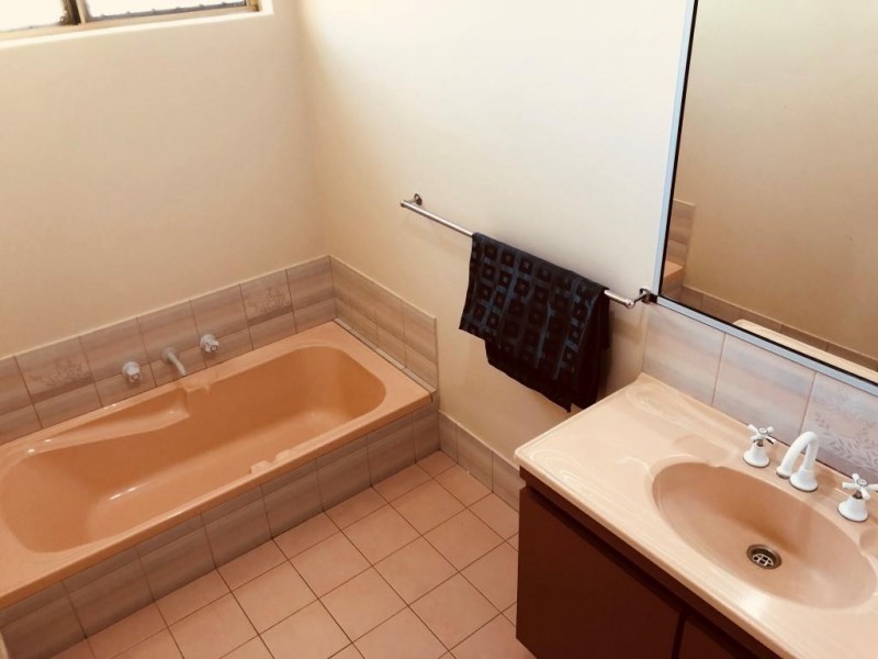 20/208 Burslem Drive, Maddington WA 6109