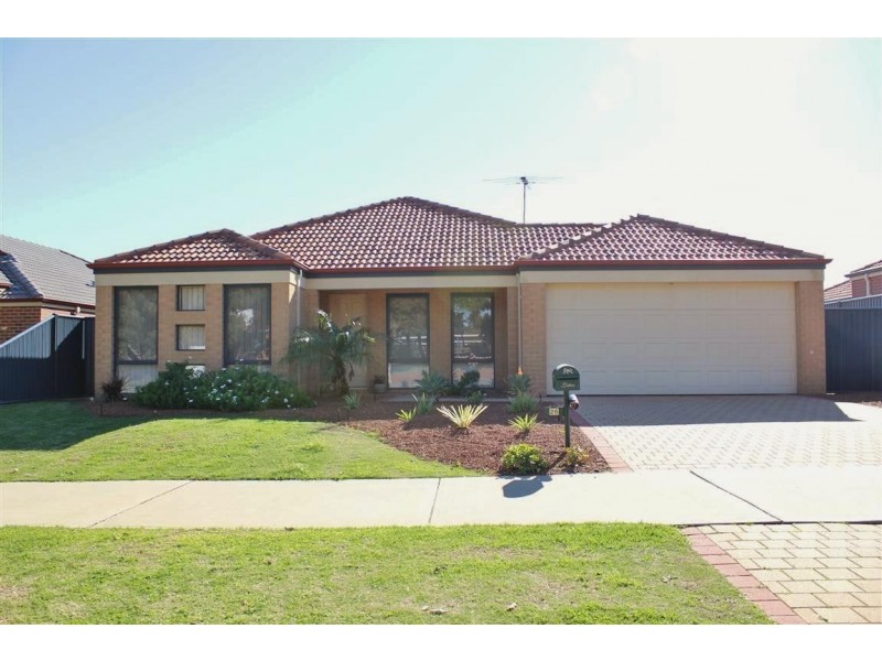 26 Larsen Road, Byford WA 6122