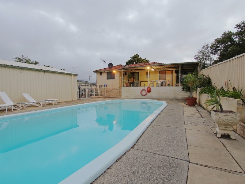 44 Mopsa Way, Coolbellup WA 6163