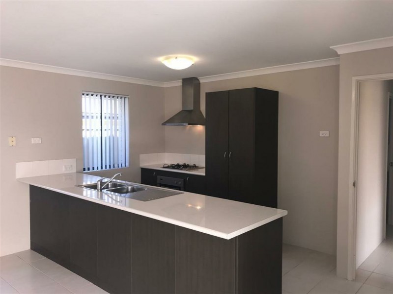 20 Wooleen Parkway, Beeliar WA 6164