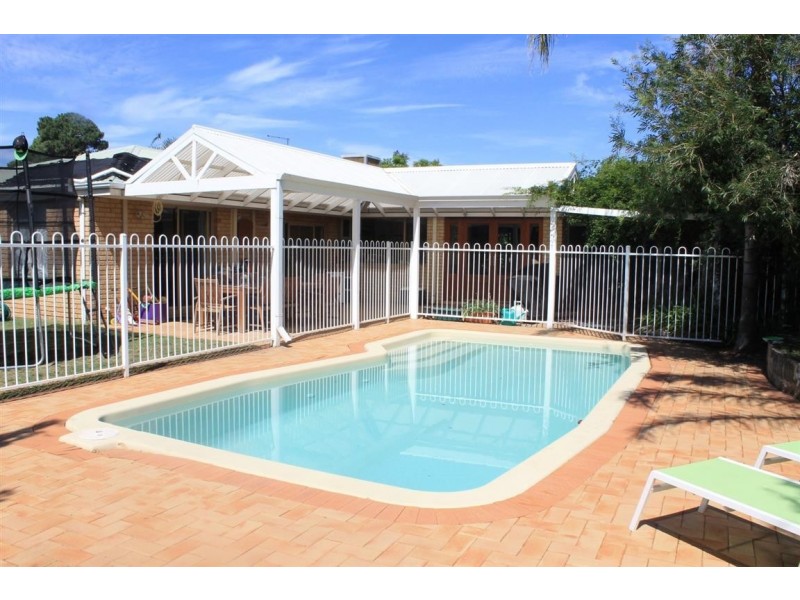 6 Watson Hill, Winthrop WA 6150