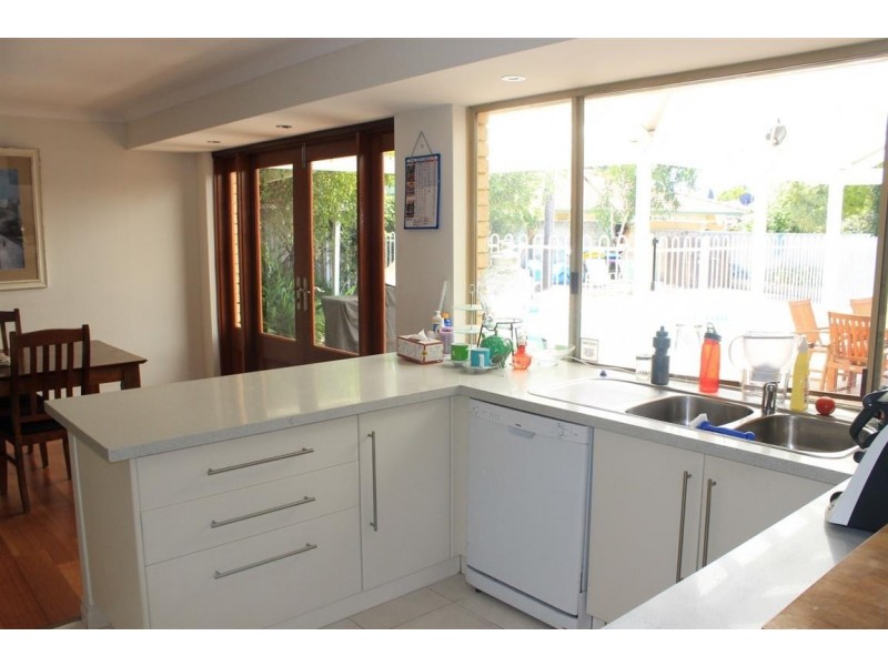 6 Watson Hill, Winthrop WA 6150