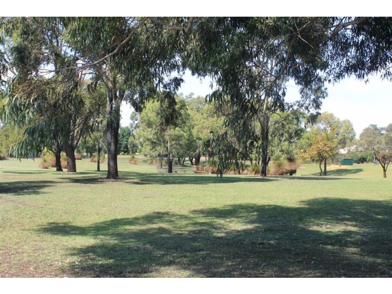 6 Watson Hill, Winthrop WA 6150