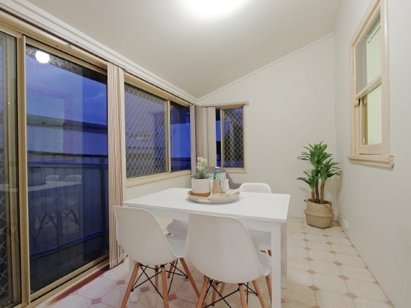 34 Chadwick Street, Hilton WA 6163