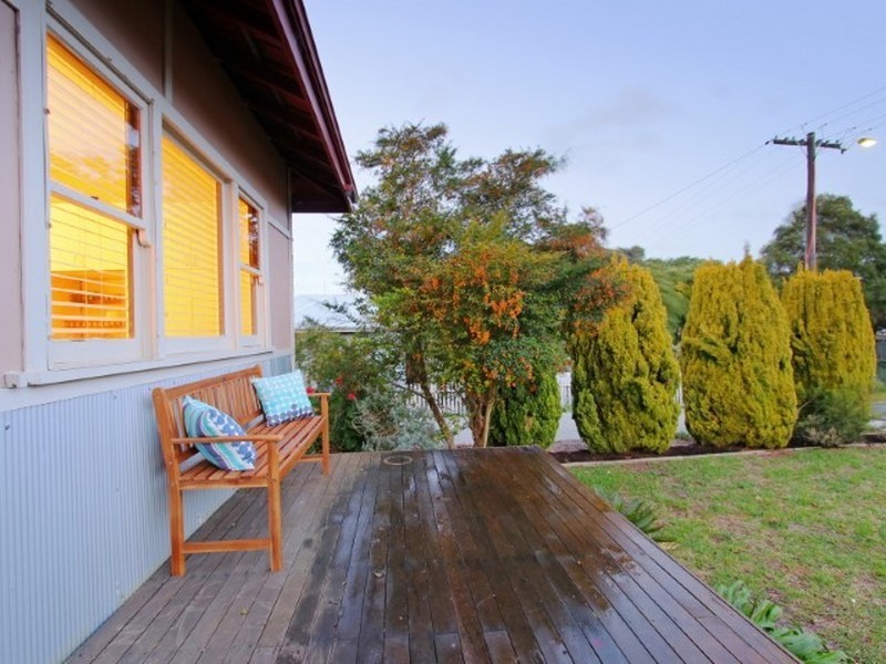 34 Chadwick Street, Hilton WA 6163