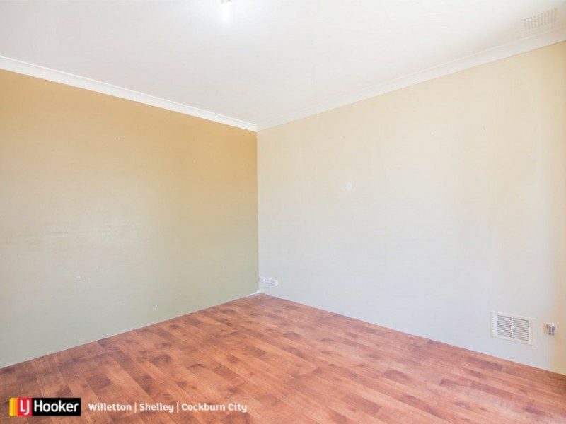 30 Sennet Lane, Warnbro WA 6169