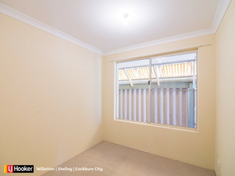 30 Sennet Lane, Warnbro WA 6169