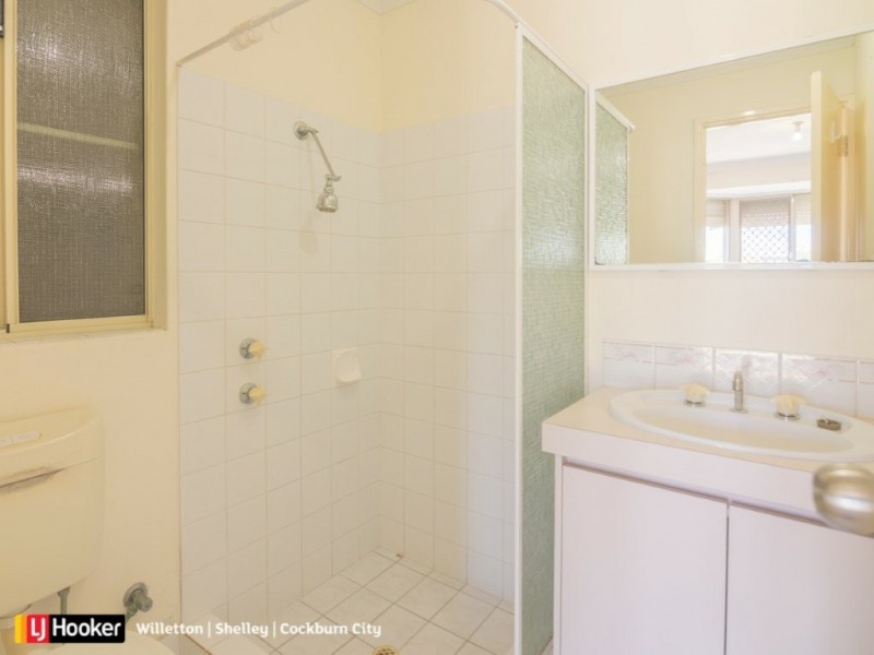 30 Sennet Lane, Warnbro WA 6169