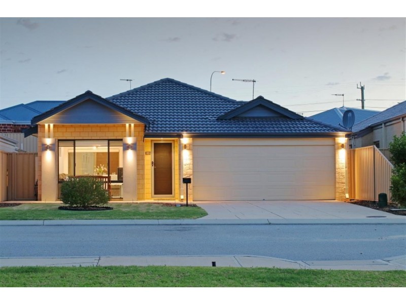 12 Apium Mews, Munster WA 6166