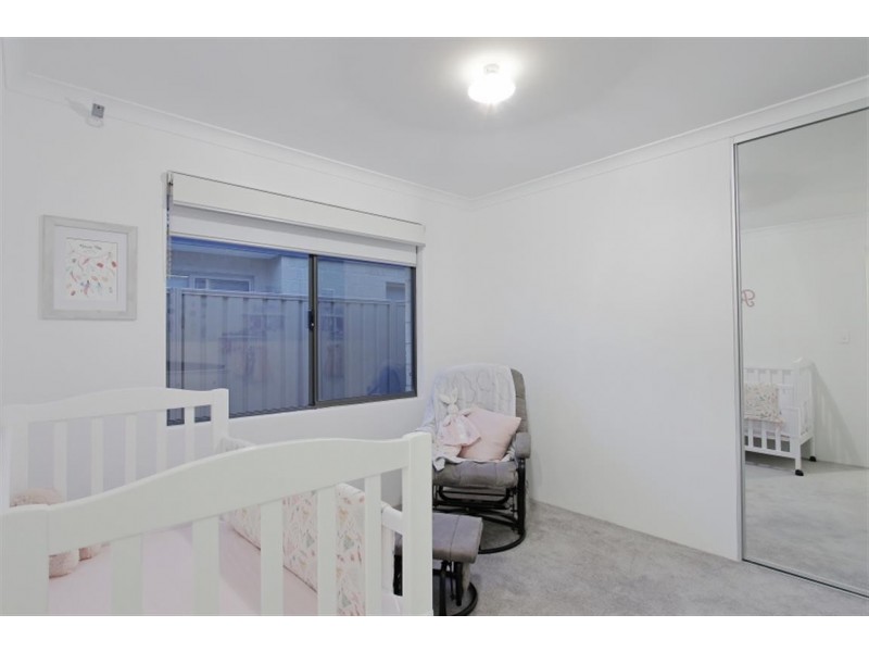 12 Apium Mews, Munster WA 6166