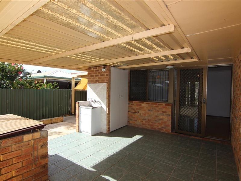 9B Tivella Court, Willetton WA 6155