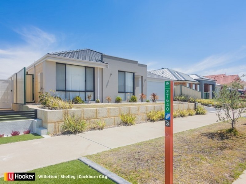 38 Eucalyptus Drive, Hammond Park WA 6164