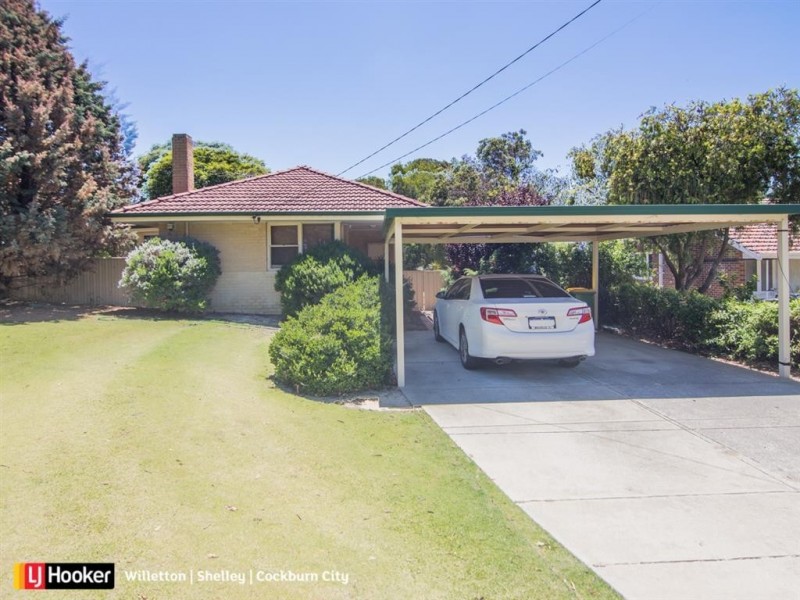 32 Lockett Street, Coolbellup WA 6163