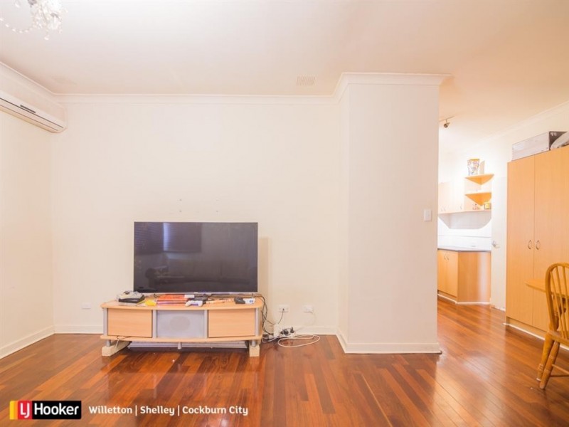 32 Lockett Street, Coolbellup WA 6163