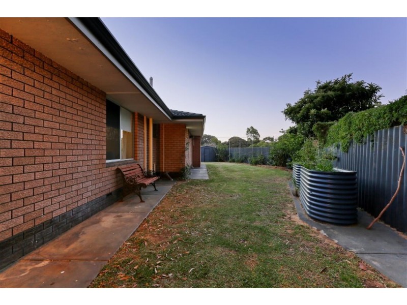 7 Kennon Court, Spearwood WA 6163