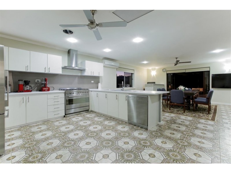 7 Kennon Court, Spearwood WA 6163