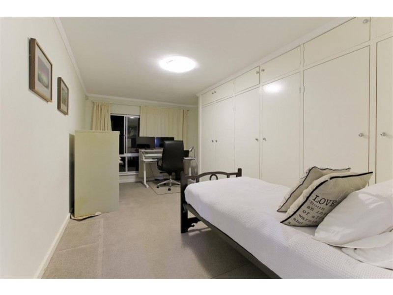 7 Kennon Court, Spearwood WA 6163