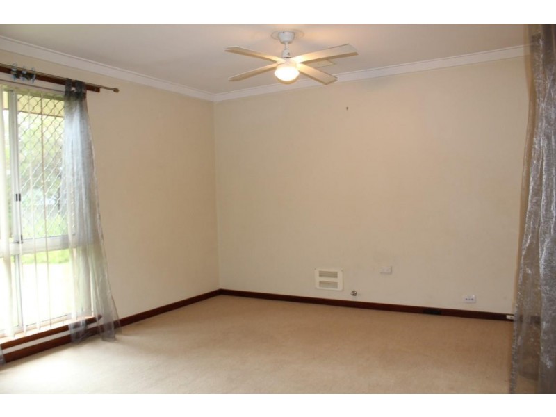 8 Ricketts Court, Rockingham WA 6168