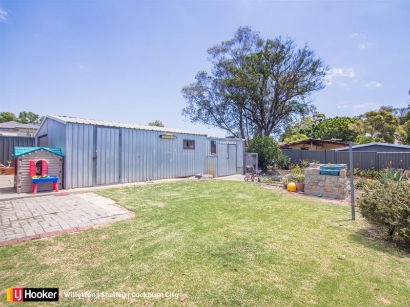 9 Gregory Way, Coolbellup WA 6163
