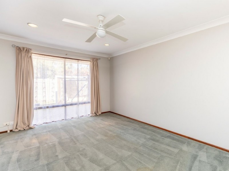 11B Scouler Way, Bateman WA 6150