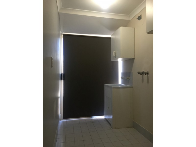 16 Ballaruk Grove, High Wycombe WA 6057