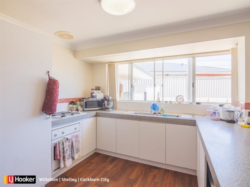 23 Catalpa Crescent, South Lake WA 6164