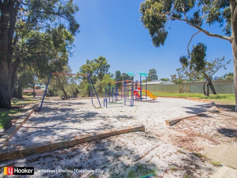 23 Catalpa Crescent, South Lake WA 6164