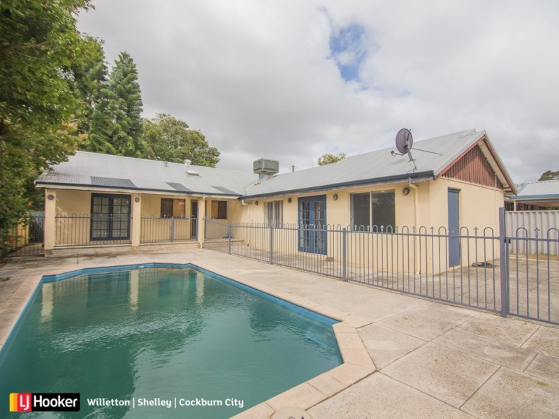 416 Belgravia Street, Cloverdale WA 6105