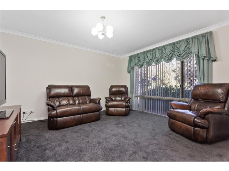 27 Mosedale Retreat, Atwell WA 6164