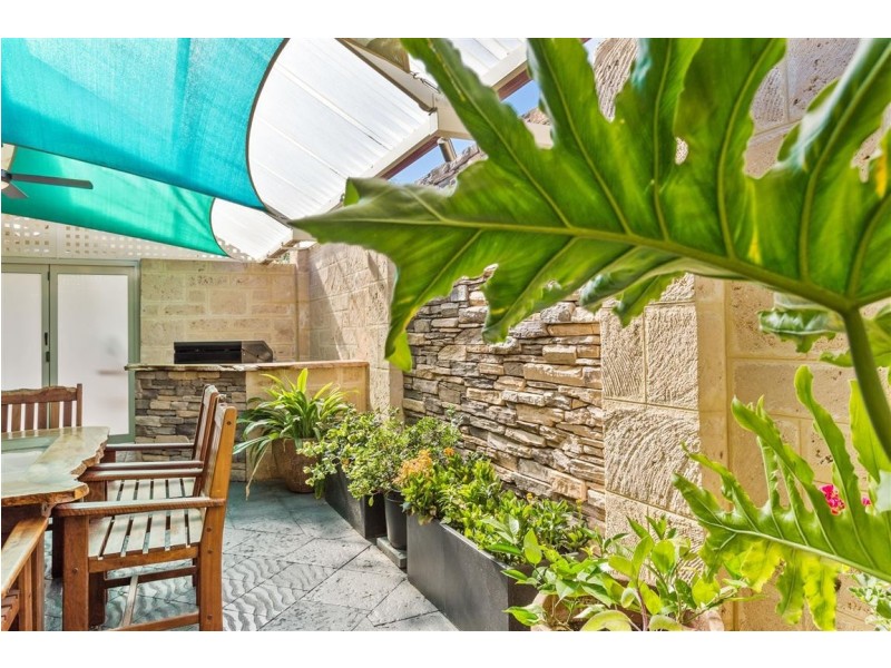 27 Mosedale Retreat, Atwell WA 6164