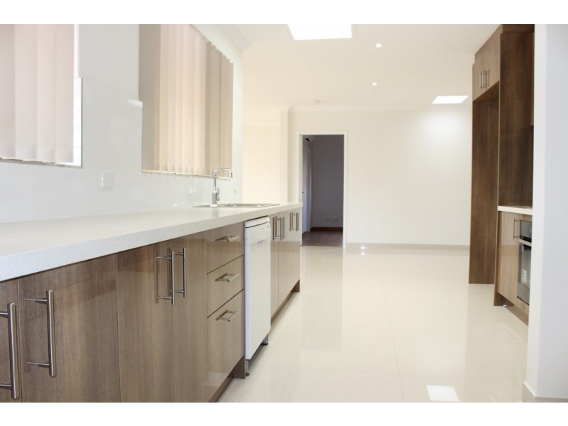 40 Ruffian Loop, Willetton WA 6155