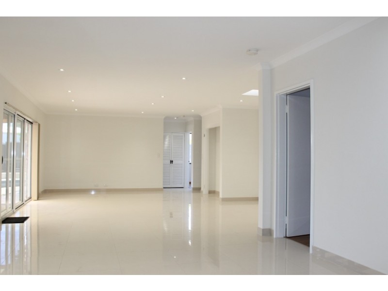 40 Ruffian Loop, Willetton WA 6155