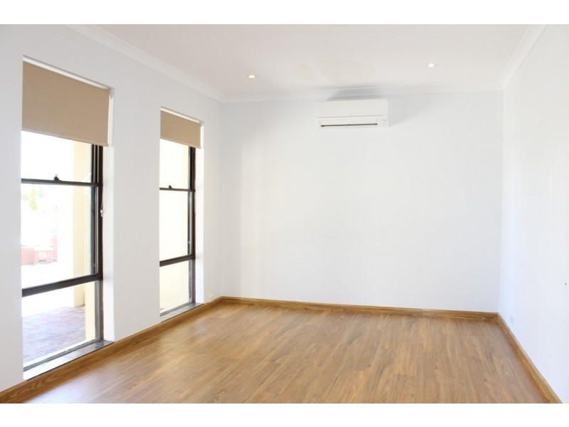 40 Ruffian Loop, Willetton WA 6155