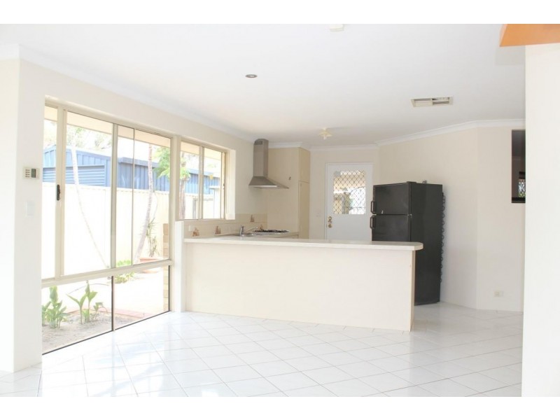 13 Centaury Close, Beeliar WA 6164