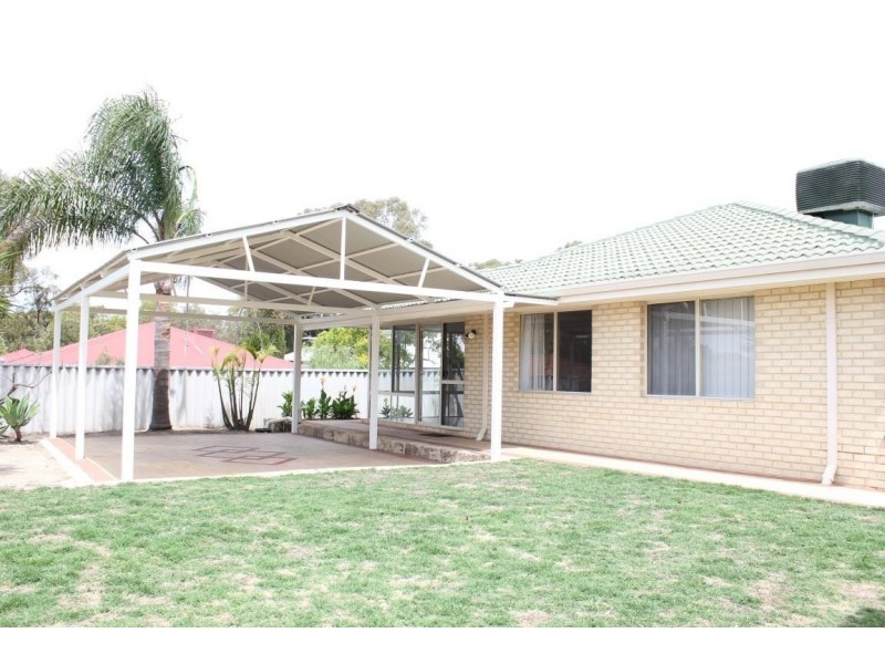 13 Centaury Close, Beeliar WA 6164