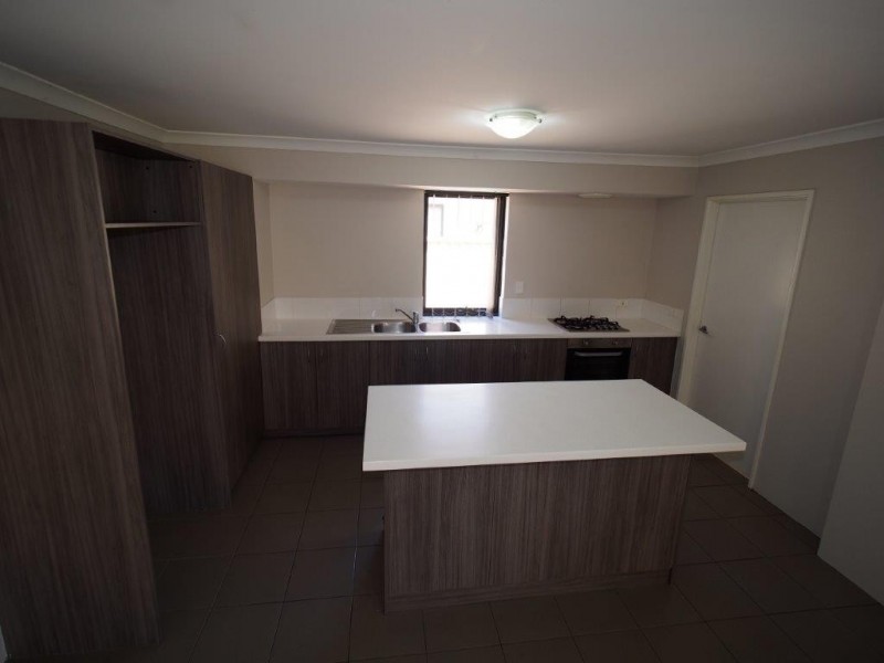 16 Bunratty Link, Canning Vale WA 6155