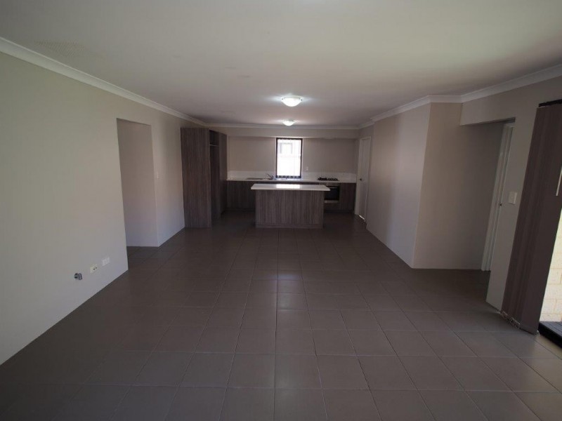 16 Bunratty Link, Canning Vale WA 6155