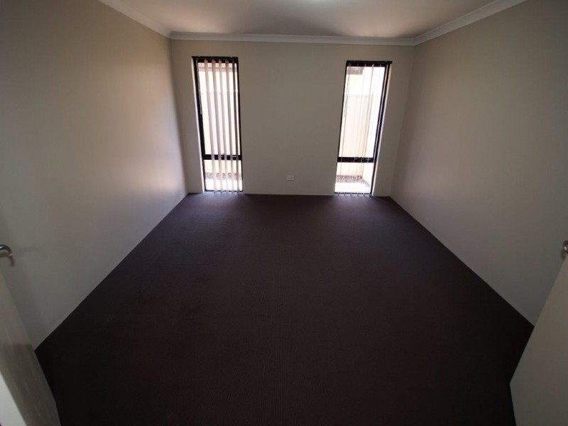 16 Bunratty Link, Canning Vale WA 6155