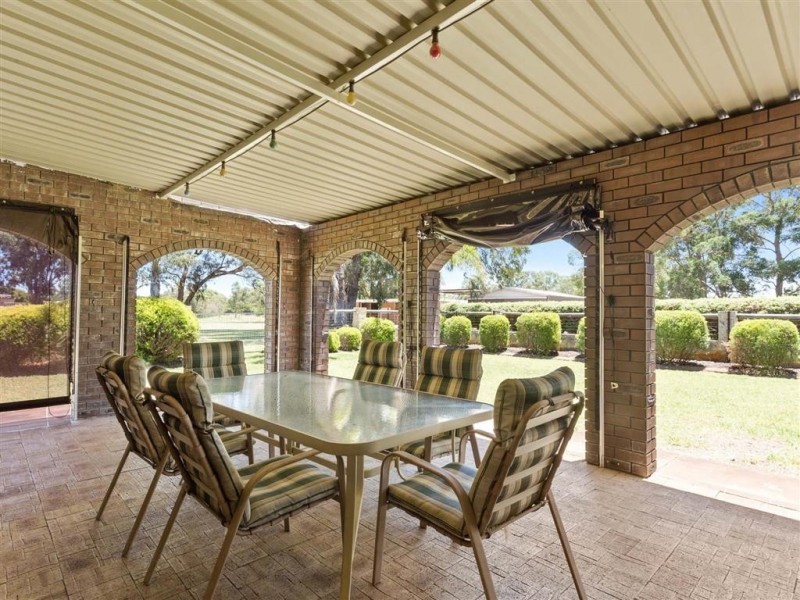110 Wolfe Road, Banjup WA 6164