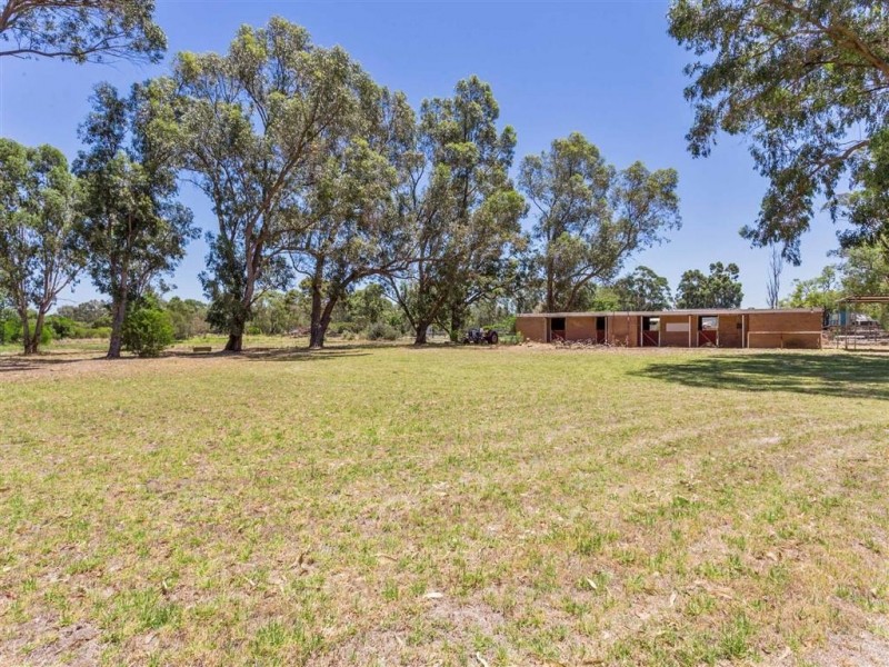 110 Wolfe Road, Banjup WA 6164