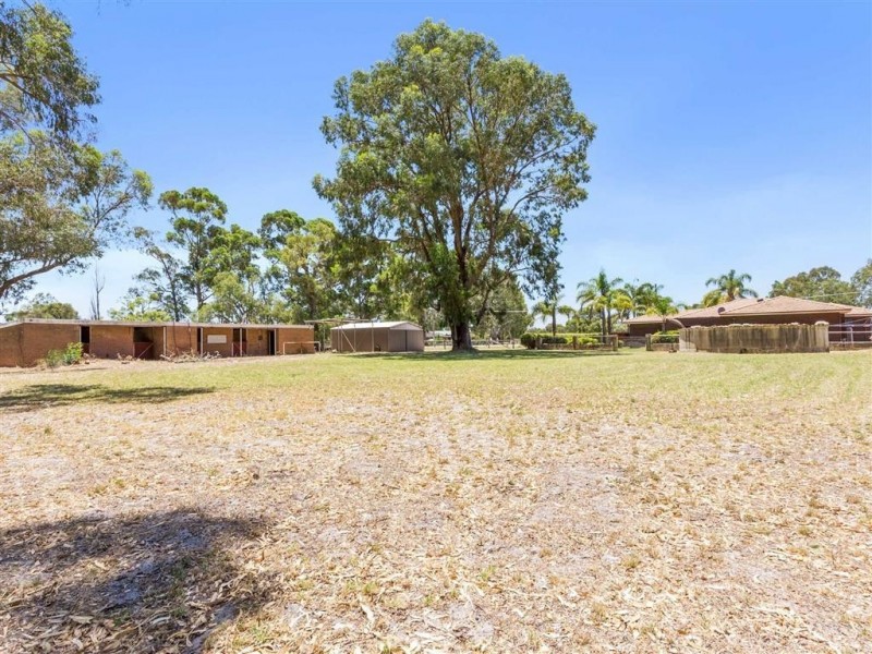 110 Wolfe Road, Banjup WA 6164