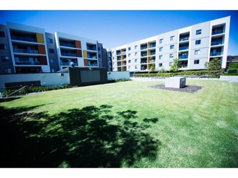 58/16 Midgegooroo Avenue, Cockburn Central WA 6164