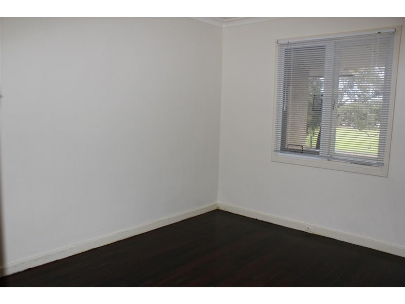 55 Rinaldo Crescent, Coolbellup WA 6163