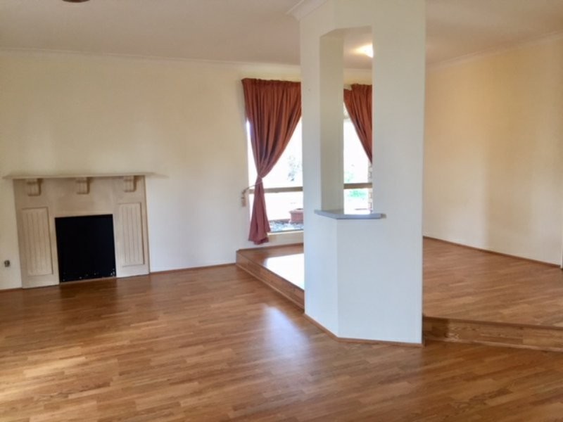 1 Daly Court, Leeming WA 6149